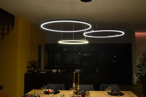 round-pendant-liners-and-chandeliers-a-comprehensive-guide-to-design-and-lighting-02 نورپردازی داخلی