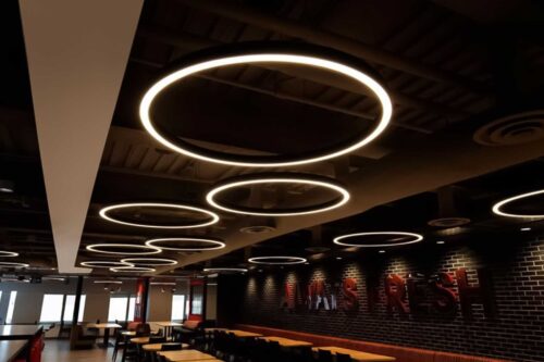 round-pendant-liners-and-chandeliers-a-comprehensive-guide-to-design-and-lighting لاینرهای آویز گرد