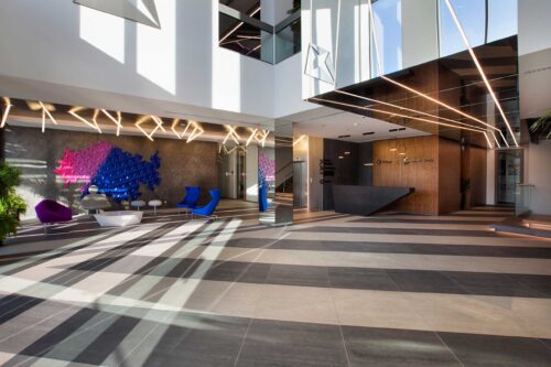 light-lines-in-modern-offices-office-lighting-06jpg نورپردازی دفتر کار