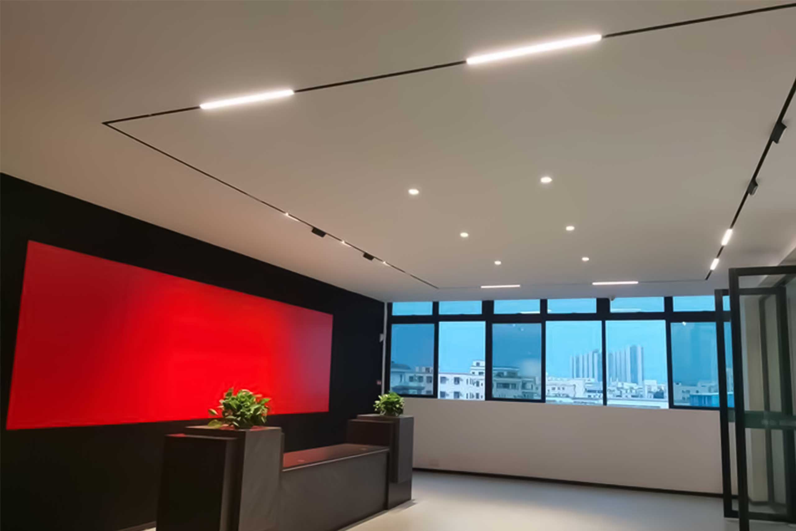 magnetic-lights-magnetic-design-lights-08 اجرای سقف با چراغ شبه مگنتی